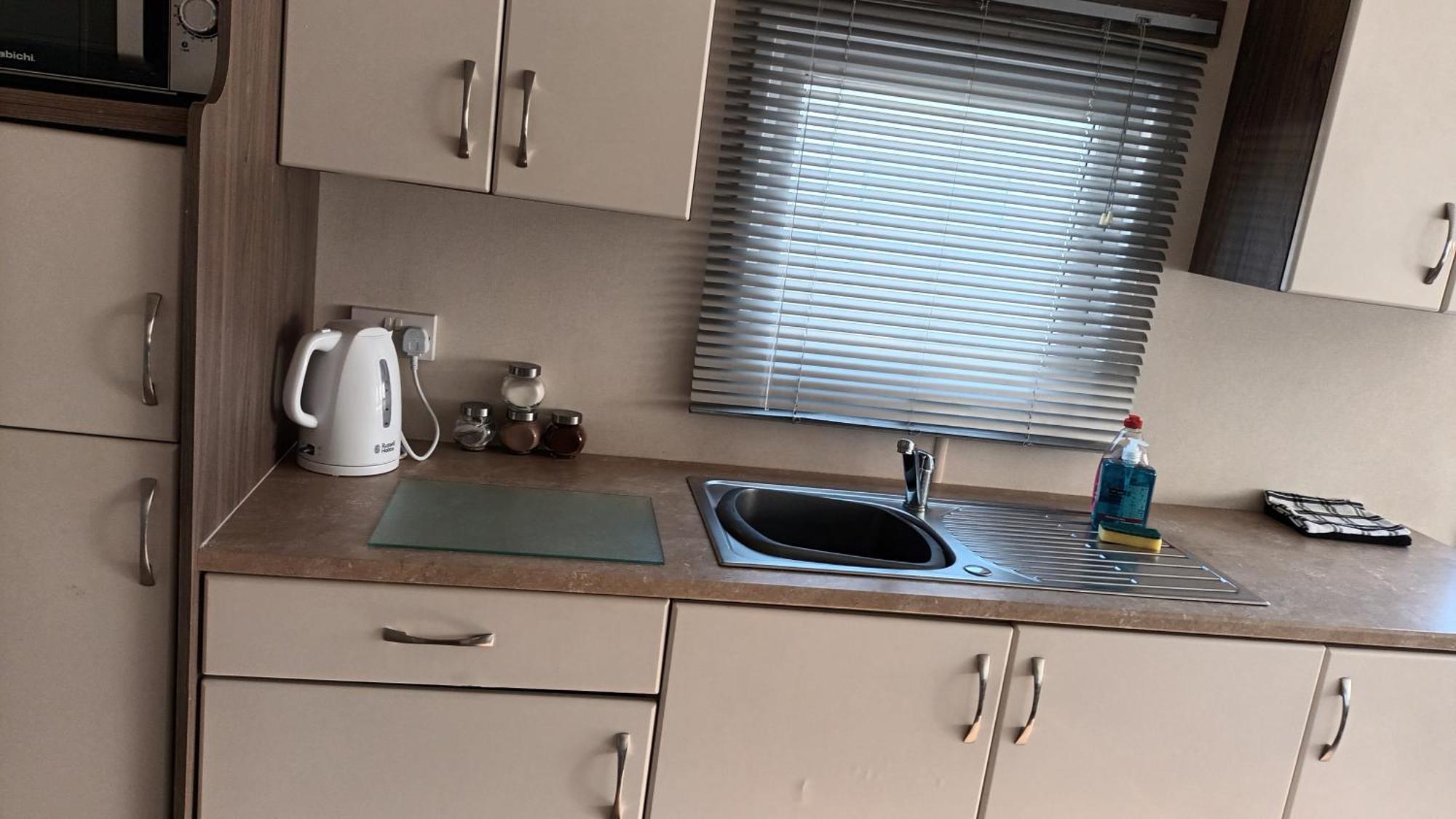 Butlins Minehead Caravan 120 River Cove Passes Included Hotel Exterior photo