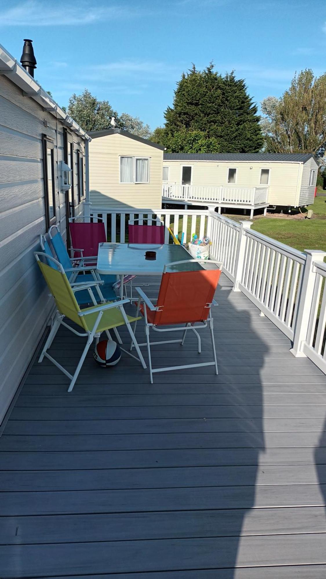 Butlins Minehead Caravan 120 River Cove Passes Included Hotel Exterior photo